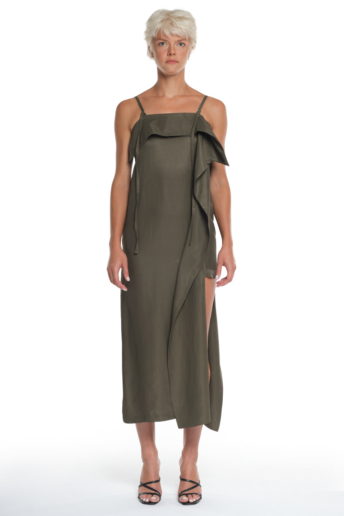 LONG DRESS WITH AN OPENING PART ON THE FRONT LEFT SIDE, ADJUSTABLE STRAPS