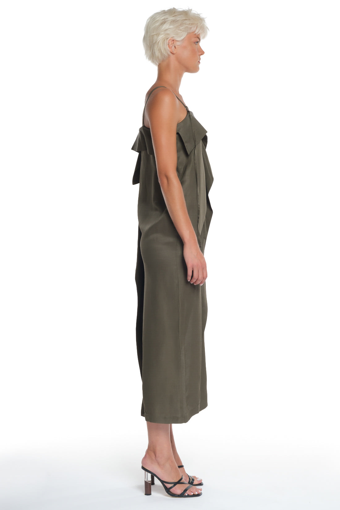 LONG DRESS WITH AN OPENING PART ON THE FRONT LEFT SIDE, ADJUSTABLE STRAPS