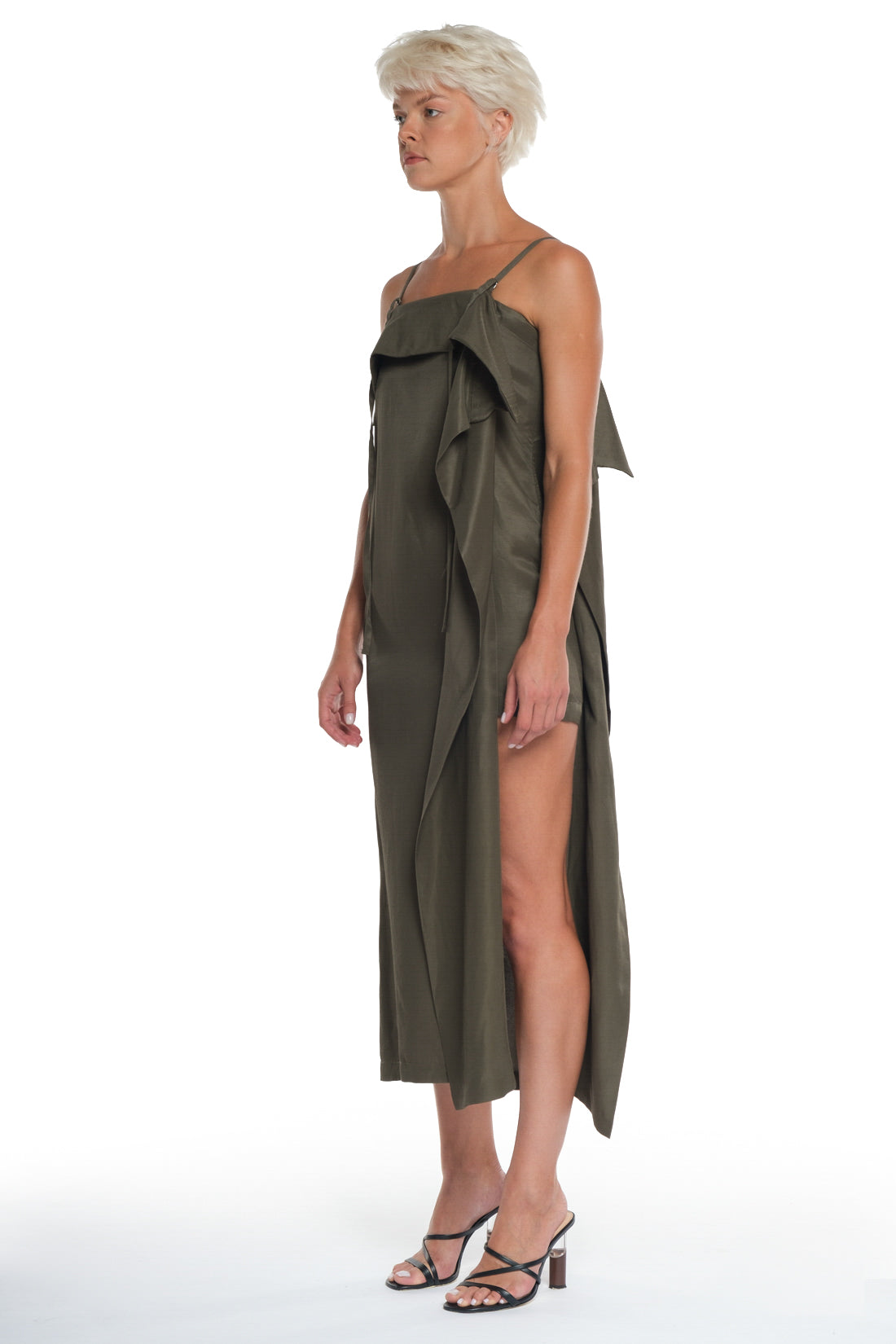 LONG DRESS WITH AN OPENING PART ON THE FRONT LEFT SIDE, ADJUSTABLE STRAPS