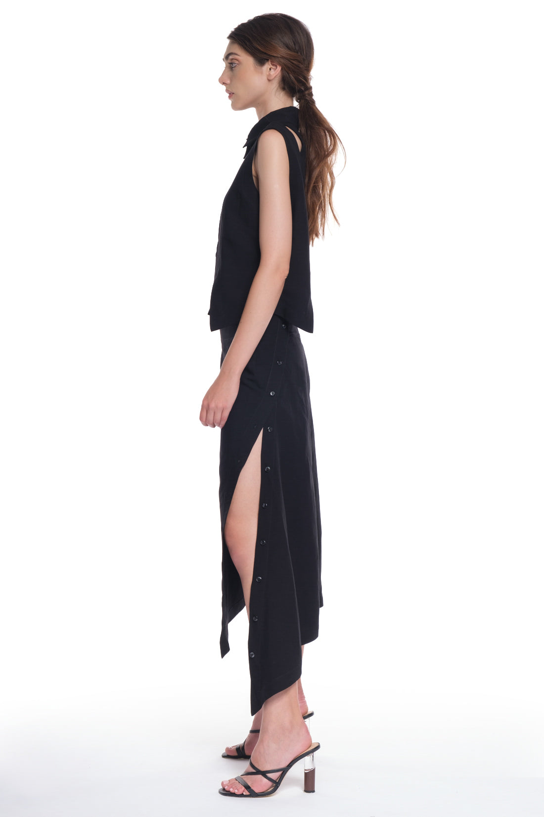 ASYMMETRICAL LONG SKIRT WITH CUTTING AND BUTTONING ON THE SIDE