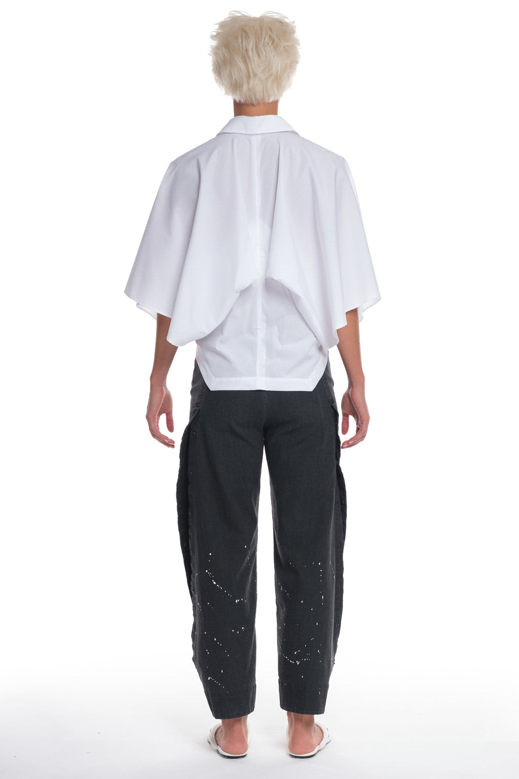 MID SLEEVE COTTON SHIRT, BUTTONING IN THE FRONT, COLLAR, FOLDED IN THE FRONT AND BACK