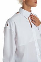 LONG SLEEVE COTTON SHIRT WITH TWO DIFFERENT TYPES OF COLLAR, CUTTINGS IN FRONT AND ON THE SHOULDERS, LONGER ON THE BACK