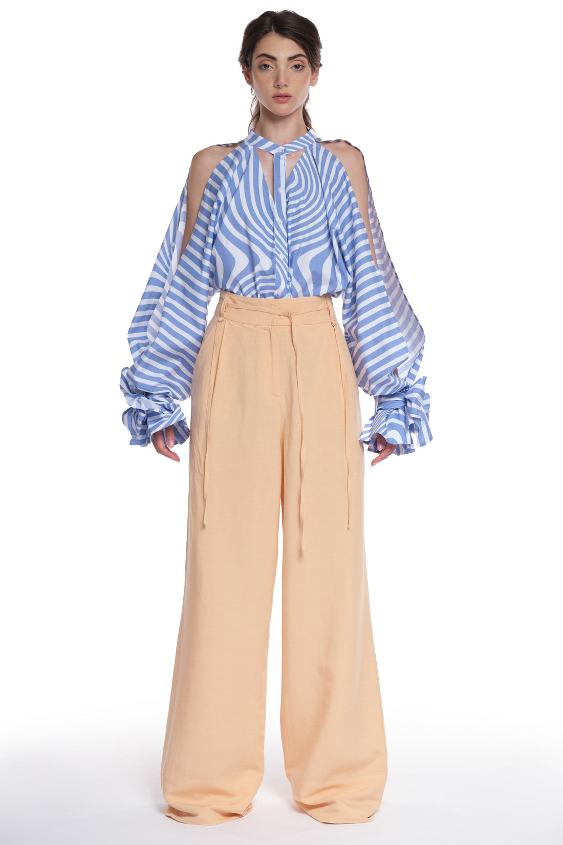 LONG HIGH-WAISTED PANTS WITH THIN BELT AND DETAILS IN FRONT